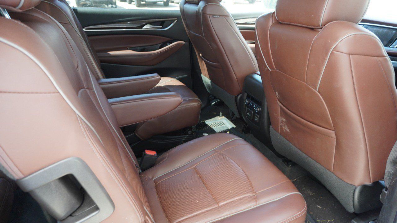 Used 2020 Buick Enclave Avenir w/ Trailering Package, 5000 lbs. FWD image 15