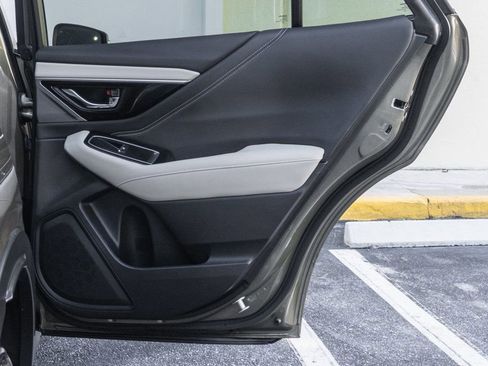 Used 2022 Subaru Outback Limited image 33