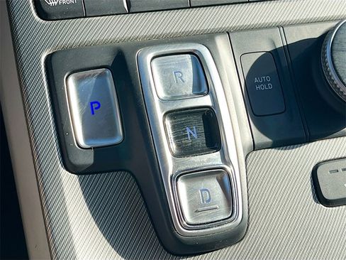 Used 2025 Hyundai Palisade SEL image 17