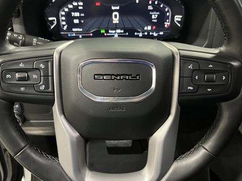 Used 2023 GMC Yukon Denali image 20
