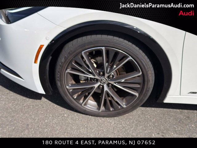 Used 2024 Toyota Prius Limited w/ Limited Premium Package AWD/4WD image 23