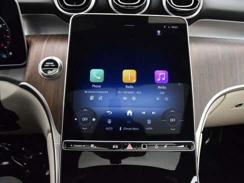 Used 2026 Mercedes-Benz GLC 300 image 26