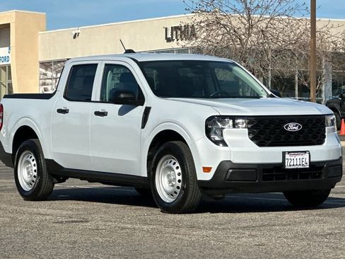 Certified 2025 Ford Maverick XL image 10