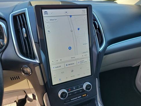 Used 2021 Ford Edge Titanium w/ Equipment Group 301A image 27