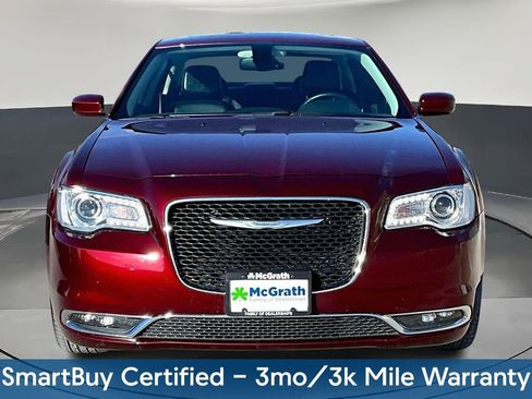 Used 2016 Chrysler 300 Limited image 2