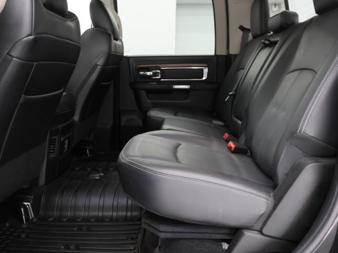 Used 2018 RAM 3500 Laramie image 35