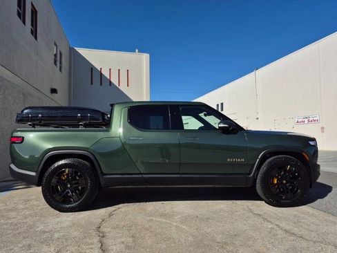 Used 2023 Rivian R1T Adventure image 6