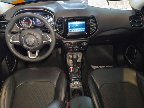 Used 2021 Jeep Compass Latitude image 8