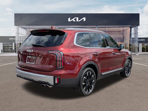 Certified 2023 Kia Telluride SX Prestige AWD/4WD image 4