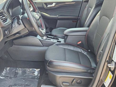 Used 2023 Ford Escape ST-Line w/ Tech Pack #1 AWD/4WD image 16