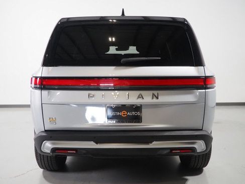 Used 2024 Rivian R1S AWD Adventure image 74