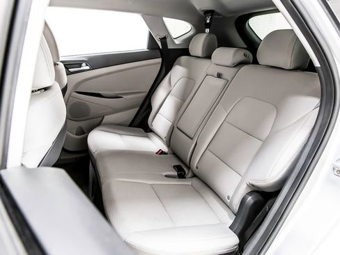 Used 2020 Hyundai Tucson SE w/ Cargo Package FWD image 31
