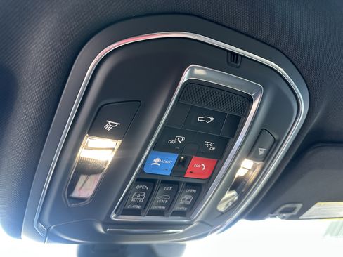 New 2026 Jeep Grand Cherokee Limited Reserve image 10