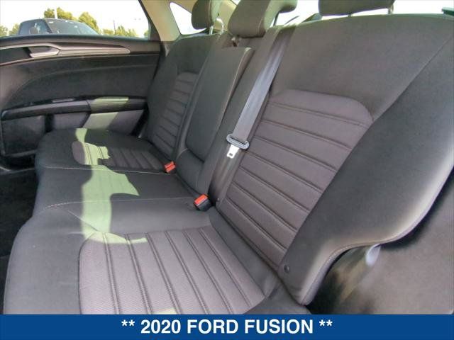 Used 2020 Ford Fusion SE FWD image 21