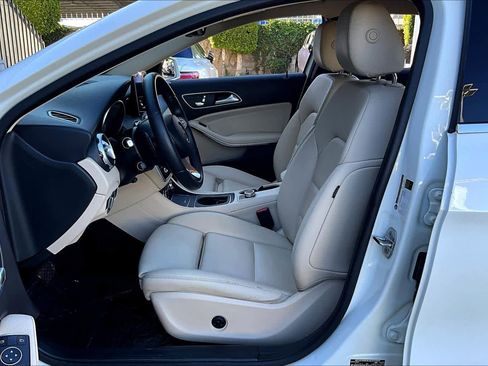 Used 2018 Mercedes-Benz GLA 250 image 7