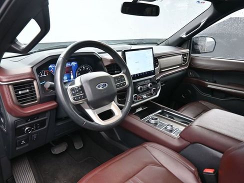 Used 2024 Ford Expedition Max Limited AWD/4WD image 14