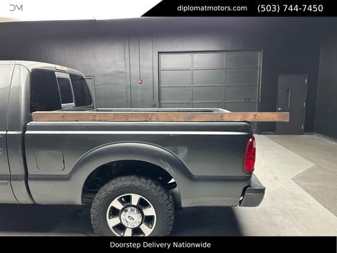 Used 2016 Ford F250 Lariat w/ Lariat Interior Package image 43