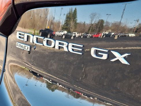 Used 2024 Buick Encore GX Sport Touring AWD/4WD image 23