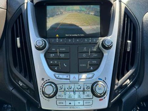 Used 2015 Chevrolet Equinox LT image 19