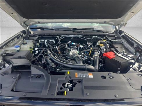 New 2026 Ford Ranger Lariat w/ FX4 Off-Road Package image 16