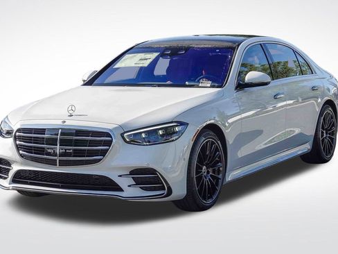 New 2026 Mercedes-Benz S 580 4MATIC Sedan image 3