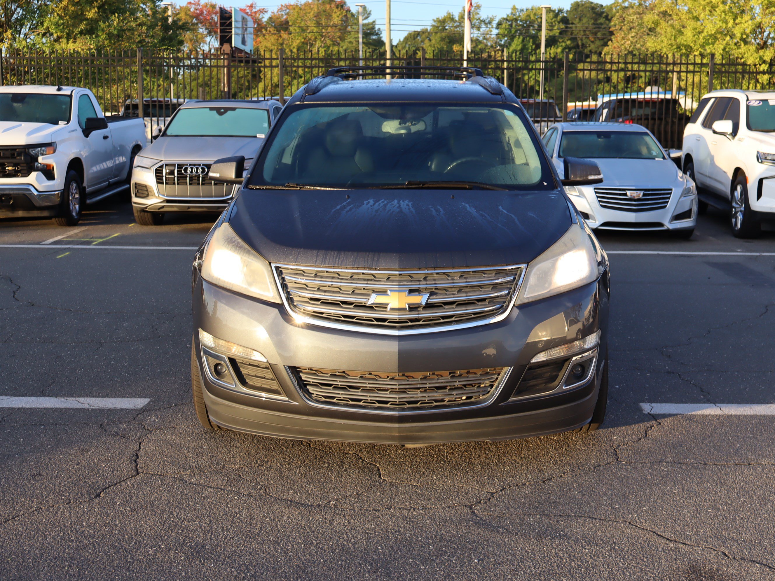 Used 2014 Chevrolet Traverse LT w/ All-Star Edition FWD image 3