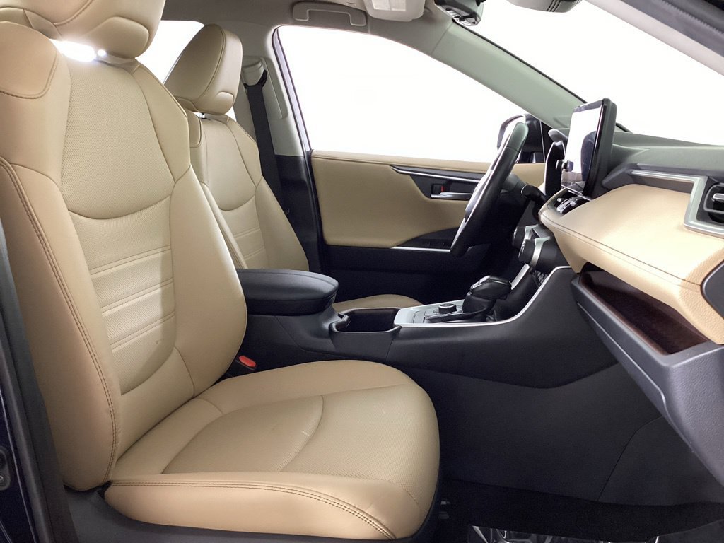 Used 2024 Toyota RAV4 Limited w/ Advanced Technology Package AWD/4WD image 23