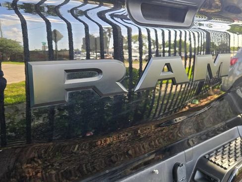 Used 2025 RAM 1500 Big Horn RWD image 7