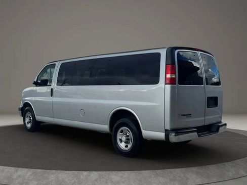 Used 2016 Chevrolet Express 3500 LT w/ LT Preferred Equipment Group image 5