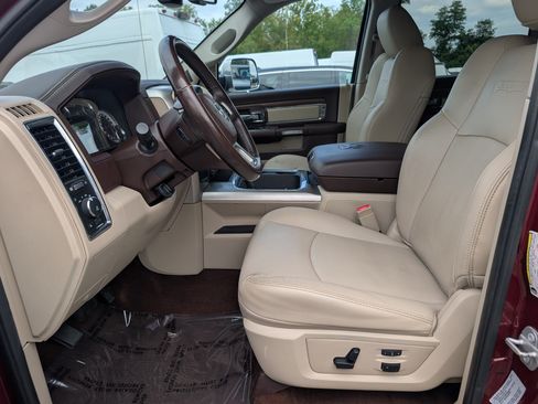 Used 2017 RAM 2500 Laramie w/ Snow Chief Group AWD/4WD image 18