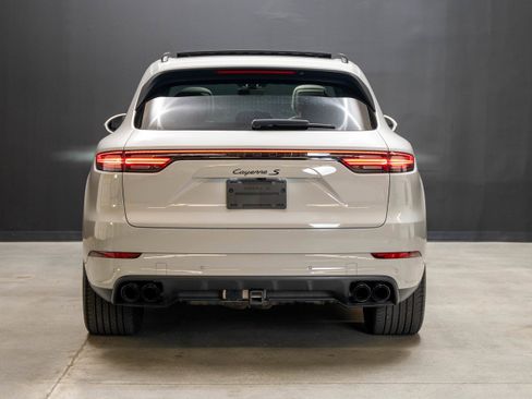 Certified 2023 Porsche Cayenne S Platinum AWD/4WD image 6