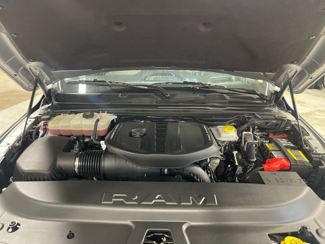 Used 2025 RAM 1500 Tungsten AWD/4WD image 27