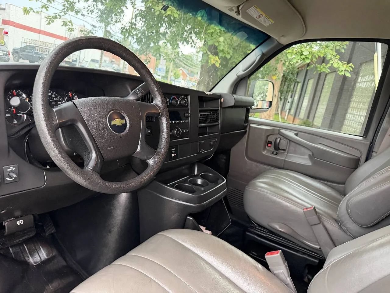 Used 2015 Chevrolet Express 2500 w/ Cold Climate Package RWD image 13