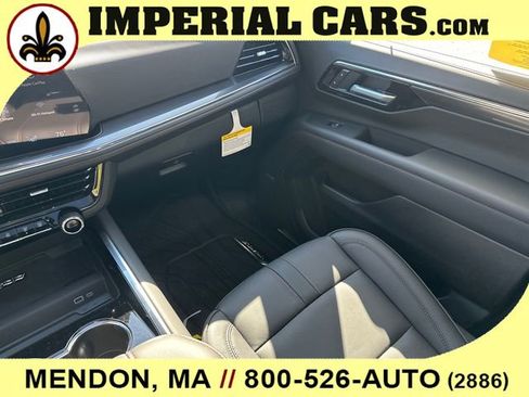 New 2026 Chevrolet Suburban RST w/ Comfort Package AWD/4WD image 21