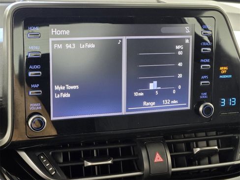 Used 2019 Toyota C-HR LE image 16