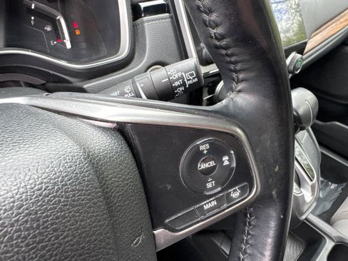 Used 2018 Honda CR-V Touring image 20