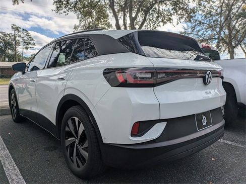Used 2023 Volkswagen ID.4 Pro image 6
