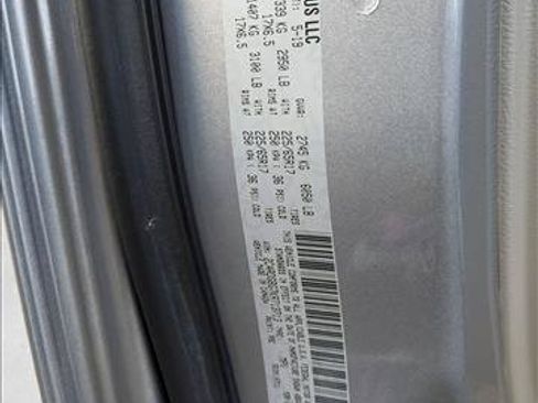 Used 2019 Dodge Grand Caravan SE FWD image 15