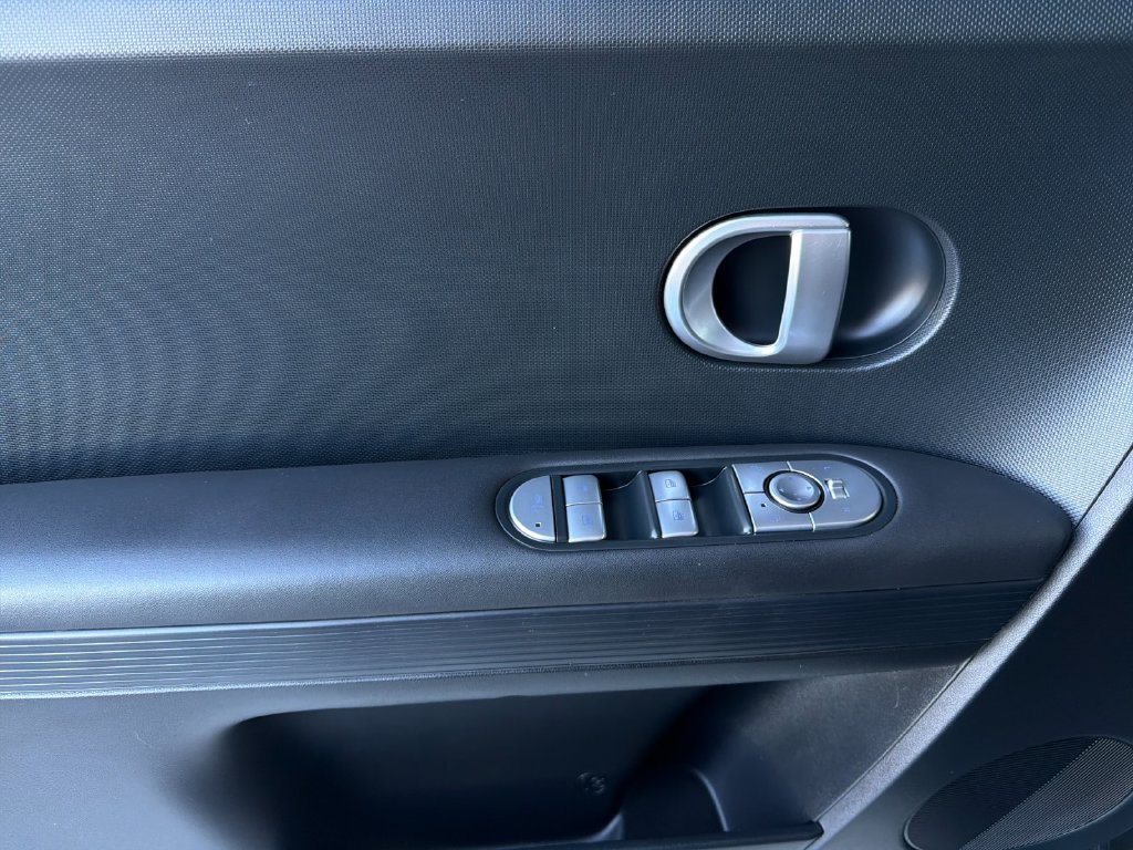 Used 2024 Hyundai Ioniq 5 SEL RWD image 11