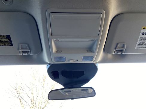 Used 2022 Ford Escape SE image 15