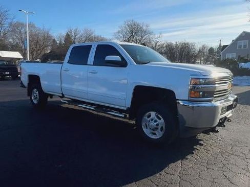 Used 2016 Chevrolet Silverado 2500 LT image 2