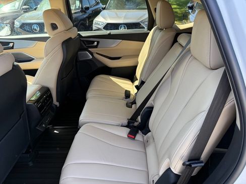 Used 2026 Acura MDX SH-AWD w/ Technology Package image 15