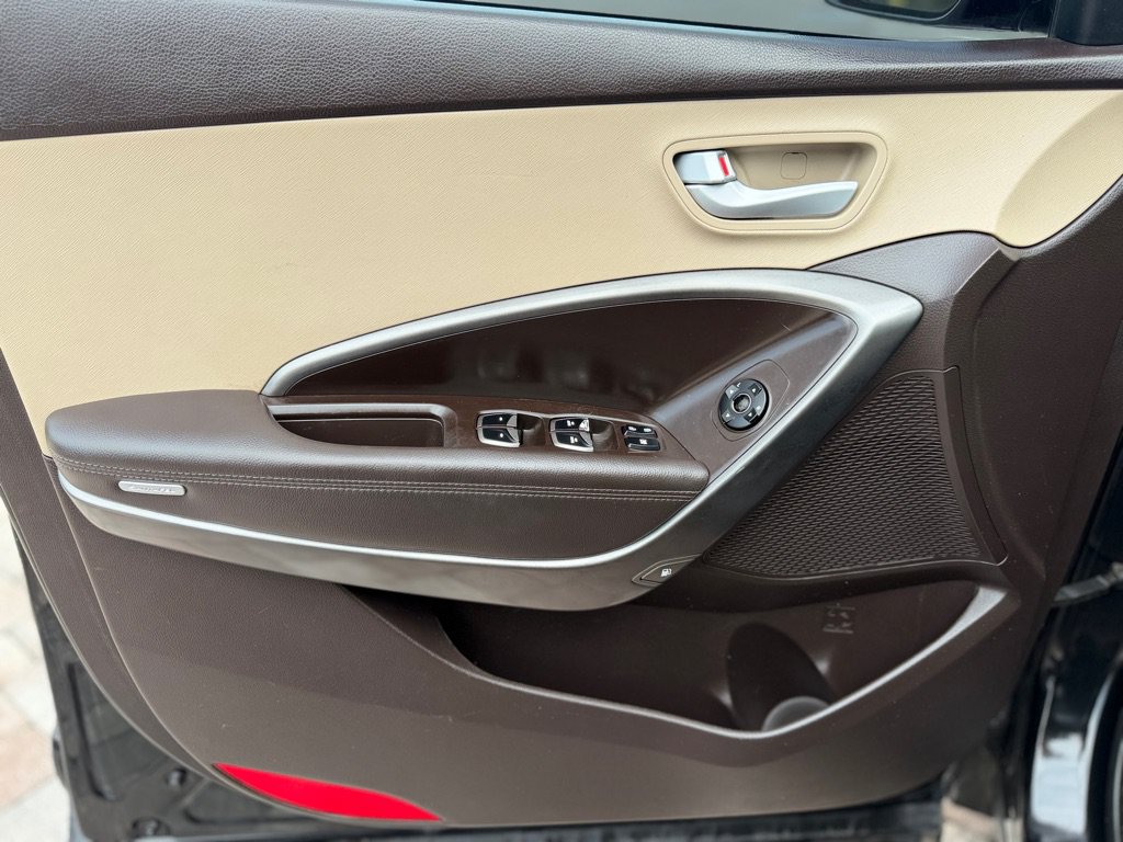Used 2017 Hyundai Santa Fe Sport AWD/4WD image 26