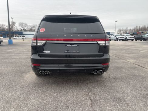Used 2022 Lincoln Aviator Reserve w/ Equipment Group 201A image 6