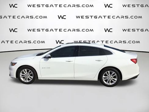 Used 2017 Chevrolet Malibu LT w/ Driver Confidence Package image 5