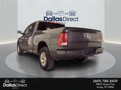 Used 2018 RAM 1500 Express AWD/4WD image 9