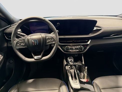 Used 2025 Buick Envista Sport Touring w/ Convenience I Package image 20