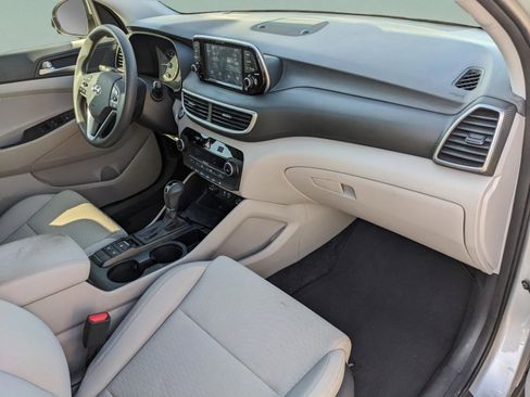 Used 2019 Hyundai Tucson SEL image 25