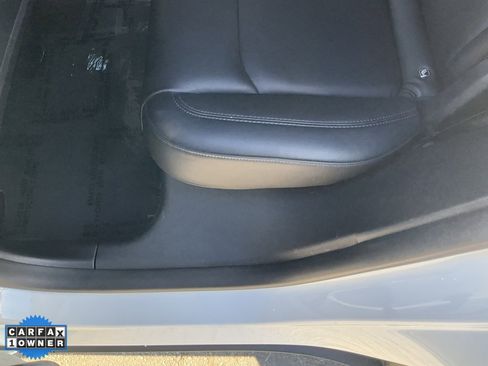 Used 2022 Tesla Model Y Performance image 23