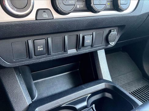 Certified 2023 Toyota Tacoma SR image 13